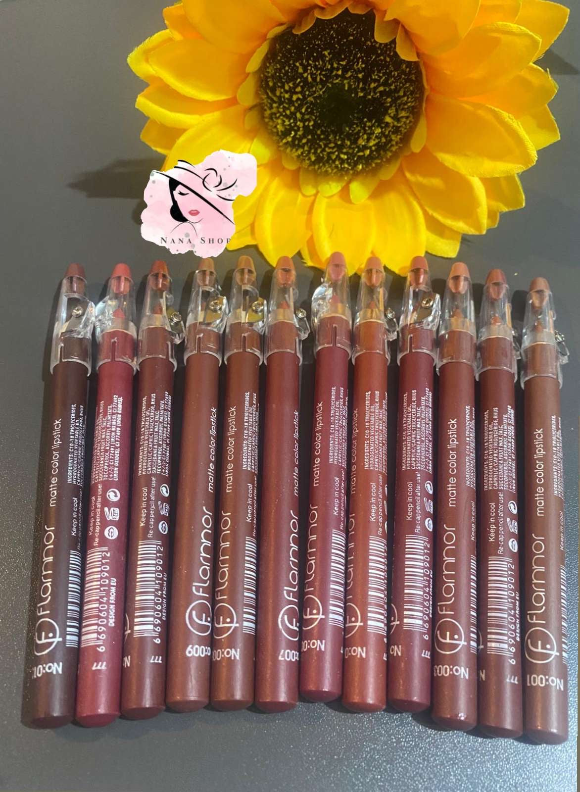 CRAYON CONTOUR / ROUGE A LEVRE